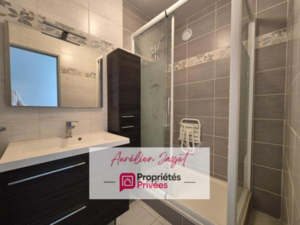 secteur Université Gare, Appartement 96 m²  4 chambres, parking