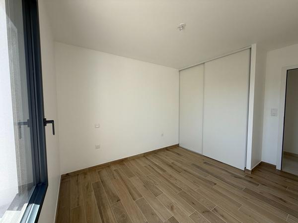 Maison neuve St-Urbain-3 pièces