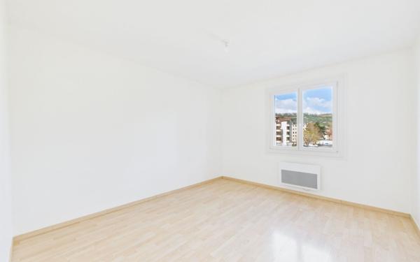 Appartement à vendre    3 pièces •  Saint-Marcellin