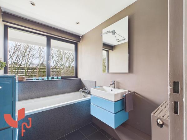 Appartement T4 avec balcon, garage, cave