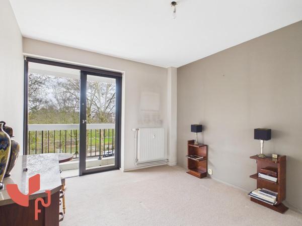 Appartement T4 avec balcon, garage, cave