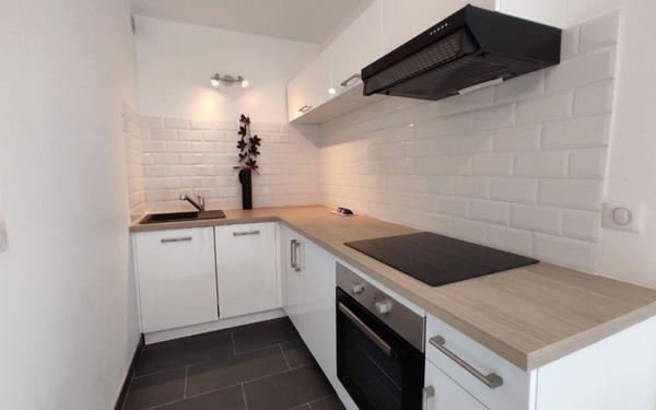 Appartement à louer    2 pièces • 27,69 m2 Anglet