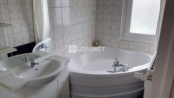 Location appartement Saint-Louis - 2 pièce(s) - 48 m² - 760 € / mois