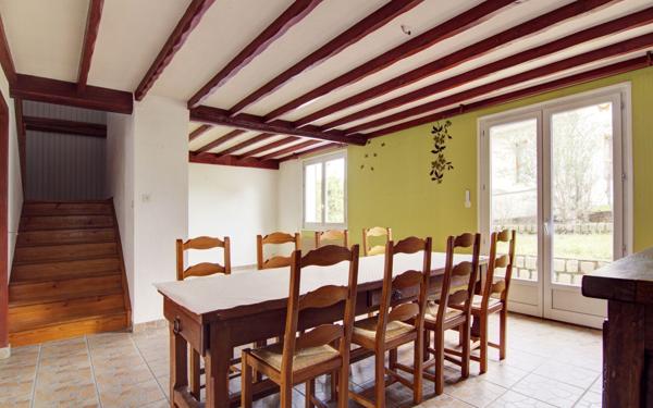 Maison à vendre    5 pièces •  Saint-Paul-en-Jarez