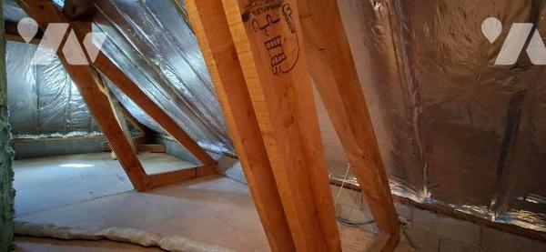 A Sorbiers, maison individuelle-155 m2 avec balcon terrasse et jardin  .