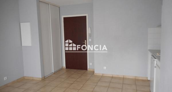 Location Studio 23.06 m² - Caen 14000