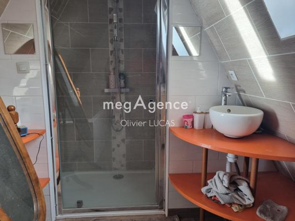 Maison à BRIONNE, 27800 - 4 pièces 110m²