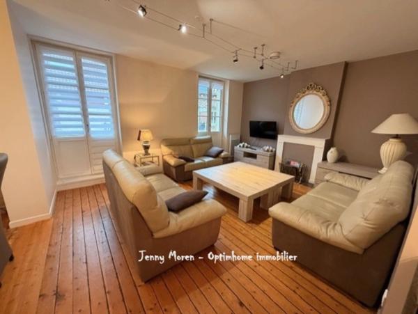 Le Touquet – Centre-ville Appartement meublé en duplex – 100 m² – 3 chambres – Balcon Loyer : 1 700 € / mois