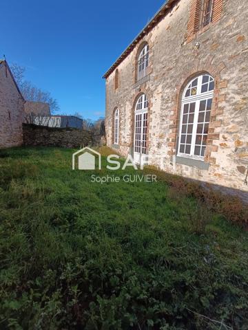 Maison anciennement une écurie 1870  à rénover ou diviser
