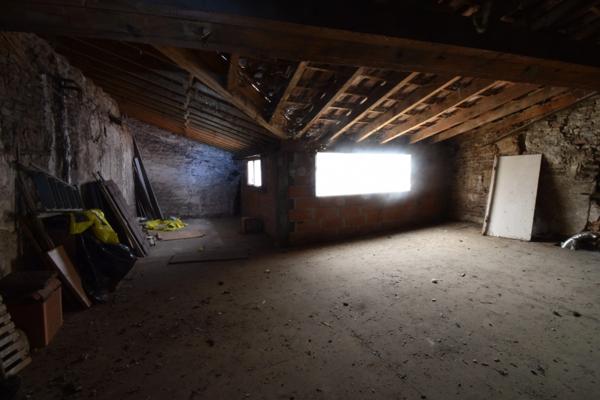 Dpt Lot et Garonne (47), à vendre VILLENEUVE SUR LOT immeuble