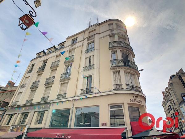 Appartement à vendre    2 pièces • 69,40 m2 Montluçon