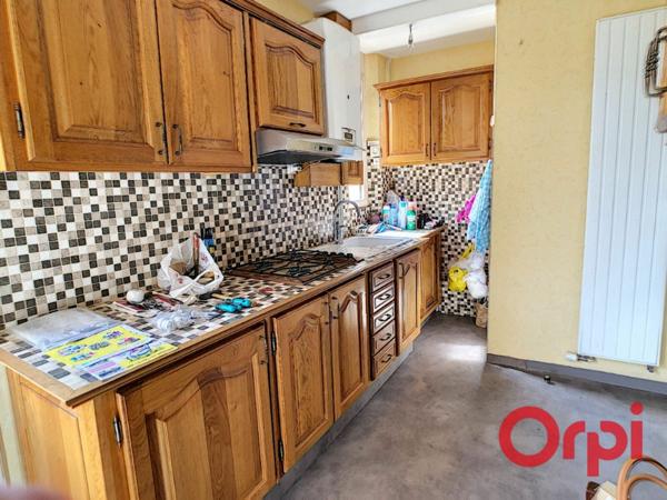 Appartement à vendre    2 pièces • 69,40 m2 Montluçon