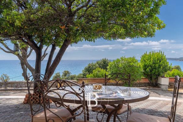 Ajaccio, Villa 3 Chambres -  98 m² à vendre