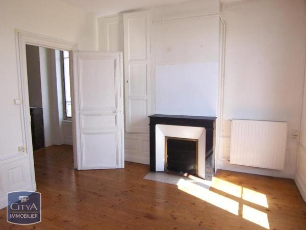 Appartement à louer 4 pièces 63.41m² Clermont-Ferrand (63000)