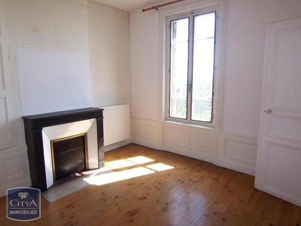 Appartement à louer 4 pièces 63.41m² Clermont-Ferrand (63000)