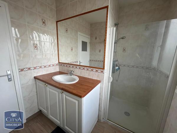 Maison à louer 6 pièces 96.01m² Le Mans (72000)