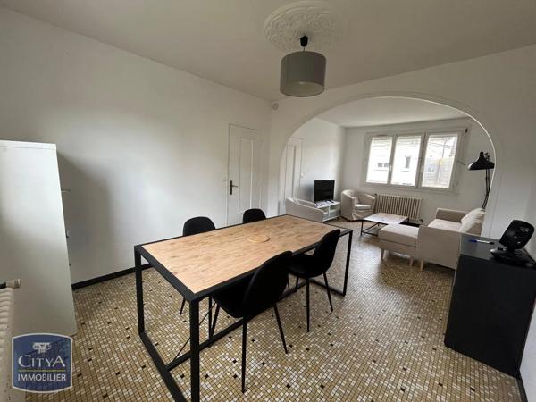 Maison à louer 6 pièces 96.01m² Le Mans (72000)