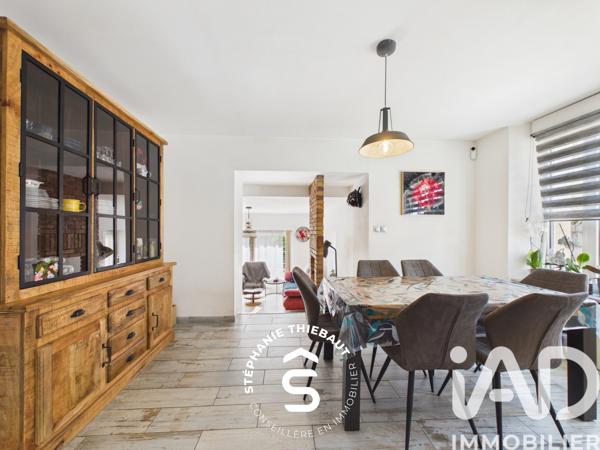 Maison à vendre 6 pièces 121 m² Pouxeux