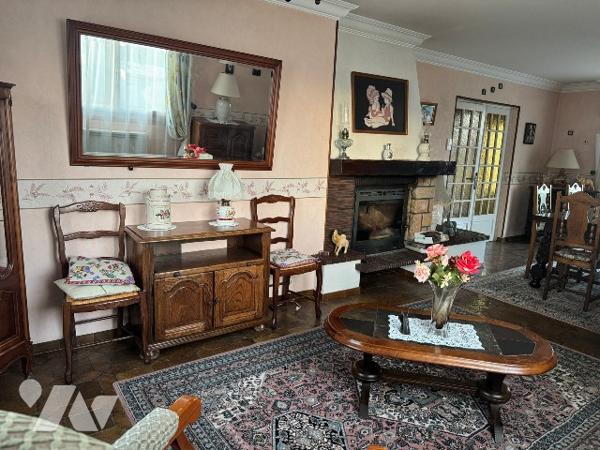 Maison avec 5 chambres quartier résidentiel