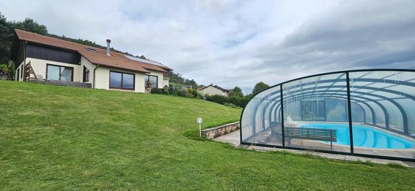 Belle propriété familiale avec belle vue