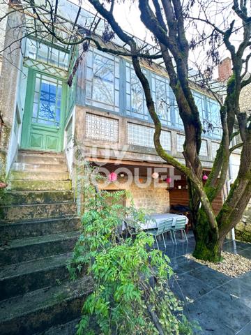 Maison de ville à Fontenay Le Comte avec jardin