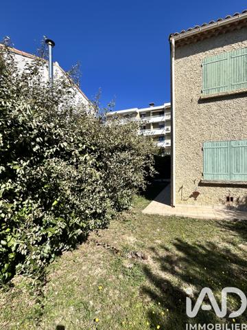 Maison à vendre 6 pièces 114 m² Salon-de-Provence