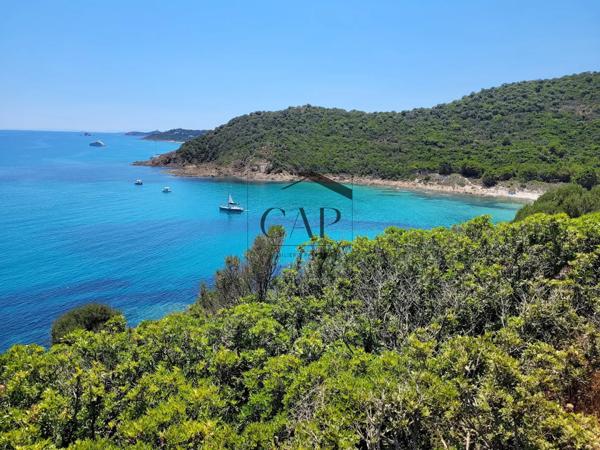 Ste lucie de porto vecchio (20144) Villa individuelle T4 avec jardin - Entre mer et montagne à Sainte-Lucie de Porto-Vecchio