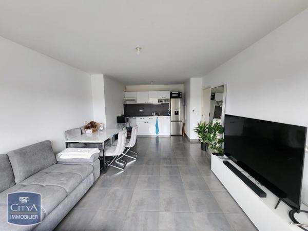 Appartement à louer 2 pièces 48.94m² Coulaines (72190)