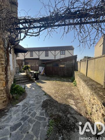 Maison à vendre 5 pièces 150 m² Villeneuve-le-Roi