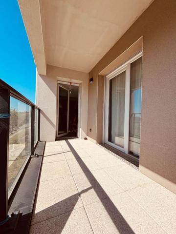 Appartement Cancale 3 pièce(s) 60.37 m2  avec balcon et place de parking