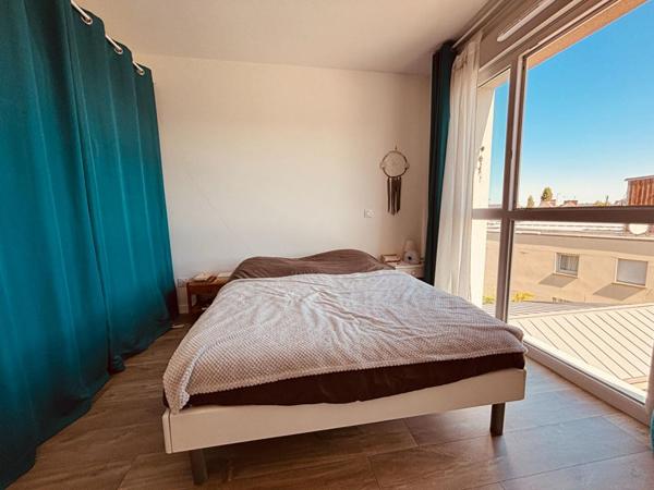 Appartement Cancale 3 pièce(s) 60.37 m2  avec balcon et place de parking