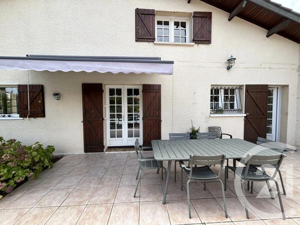 Maison à vendre  4 pièces - 109 m 2   ANDERNOS LES BAINS  - 33