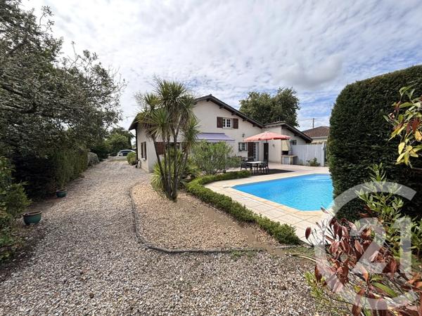Maison à vendre  4 pièces - 109 m 2   ANDERNOS LES BAINS  - 33