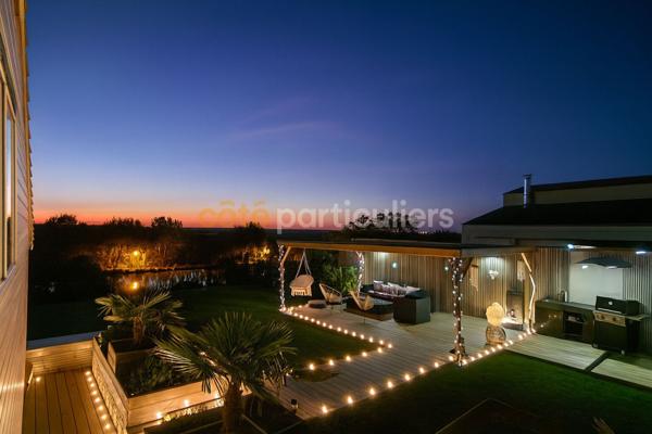 Vente Maison134 m² - 6 Pièces - SAINT MICHEL EN L HERM (85580)