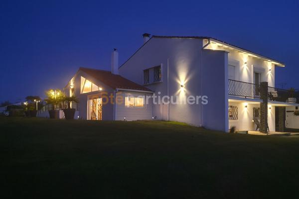 Vente Maison134 m² - 6 Pièces - SAINT MICHEL EN L HERM (85580)