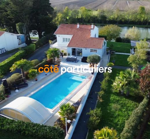 Vente Maison134 m² - 6 Pièces - SAINT MICHEL EN L HERM (85580)