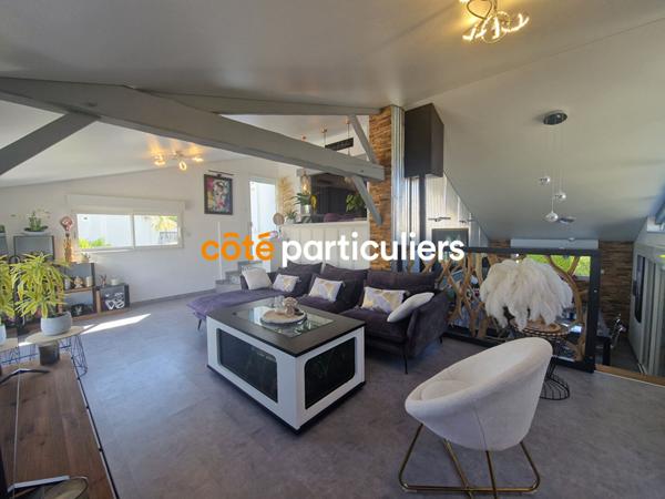 Vente Maison134 m² - 6 Pièces - SAINT MICHEL EN L HERM (85580)