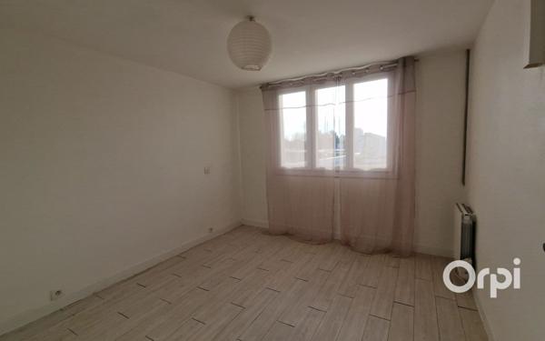 Appartement à vendre    3 pièces • 69,12 m2 Royan