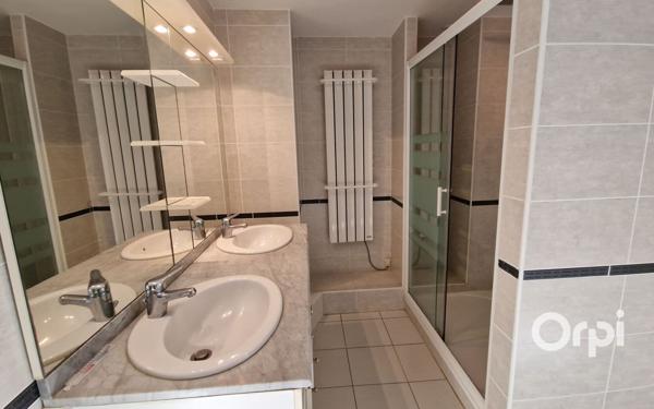 Appartement à vendre    3 pièces • 69,12 m2 Royan