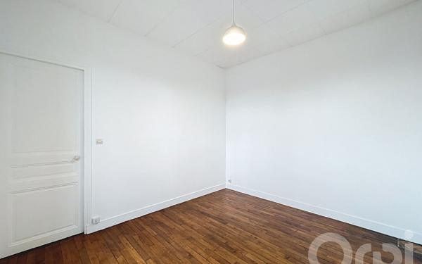 Maison à louer    2 pièces • 31,80 m2 Maisons-Alfort