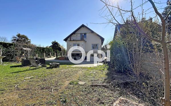 Maison à vendre    5 pièces •  Riedisheim