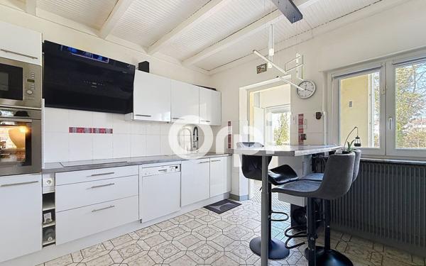 Maison à vendre    5 pièces •  Riedisheim