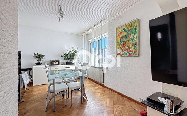 Maison à vendre    5 pièces •  Riedisheim