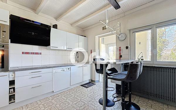 Maison à vendre    5 pièces •  Riedisheim