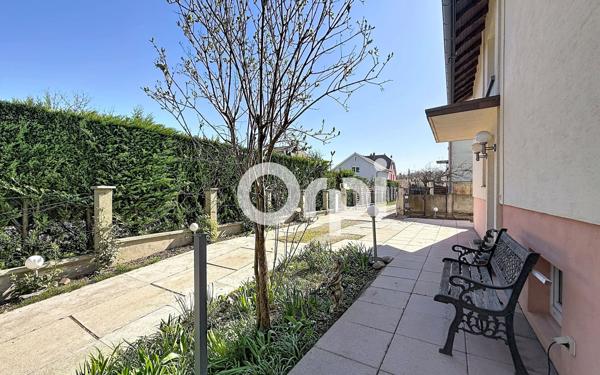 Maison à vendre    5 pièces •  Riedisheim