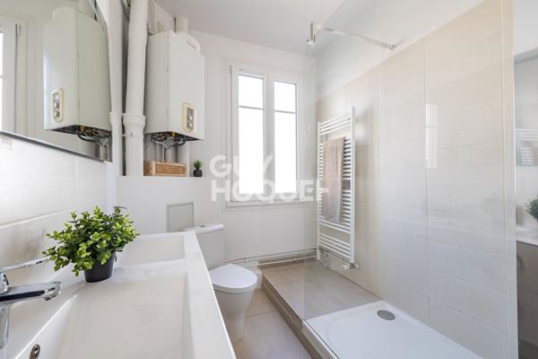 Appartement d'Exception à Puteaux - Élégance et Confort au 3ème Étage