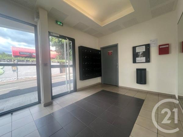 Appartement F3 à vendre  3 pièces - 70,60 m2 LA POSSESSION - 974