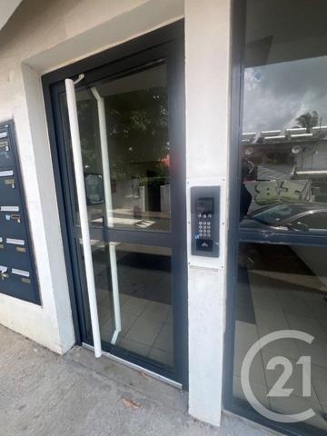 Appartement F3 à vendre  3 pièces - 70,60 m2 LA POSSESSION - 974