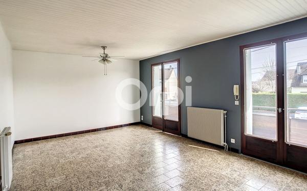 Maison à louer    5 pièces •  Saint-Pantaléon-de-Larche