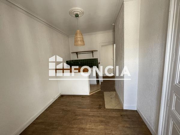 Location Studio 33.06 m² - 5 RUE CREBILLON Nantes 44000